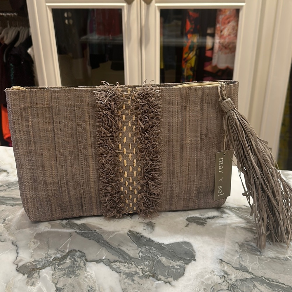 ☀️NWT☀️ Mar Y Sol raffia clutch